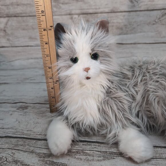 Joy For All Companion Therapy Pet Hasbro Silver Cat Mechanical Plush LikeFurreal - Picture 4 of 7